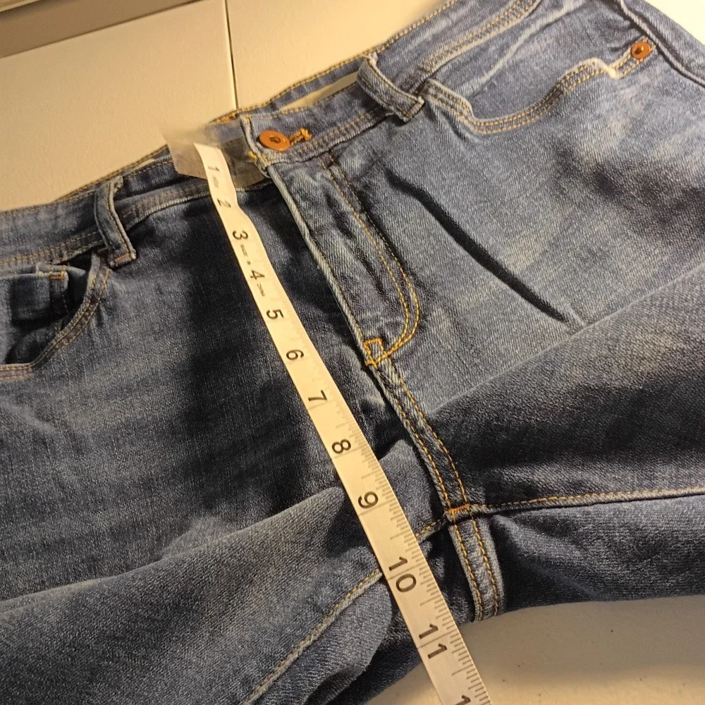 Pilcro and the Letterpress Anthropologie Slim Boyfriend Jeans Medium Wash 30
